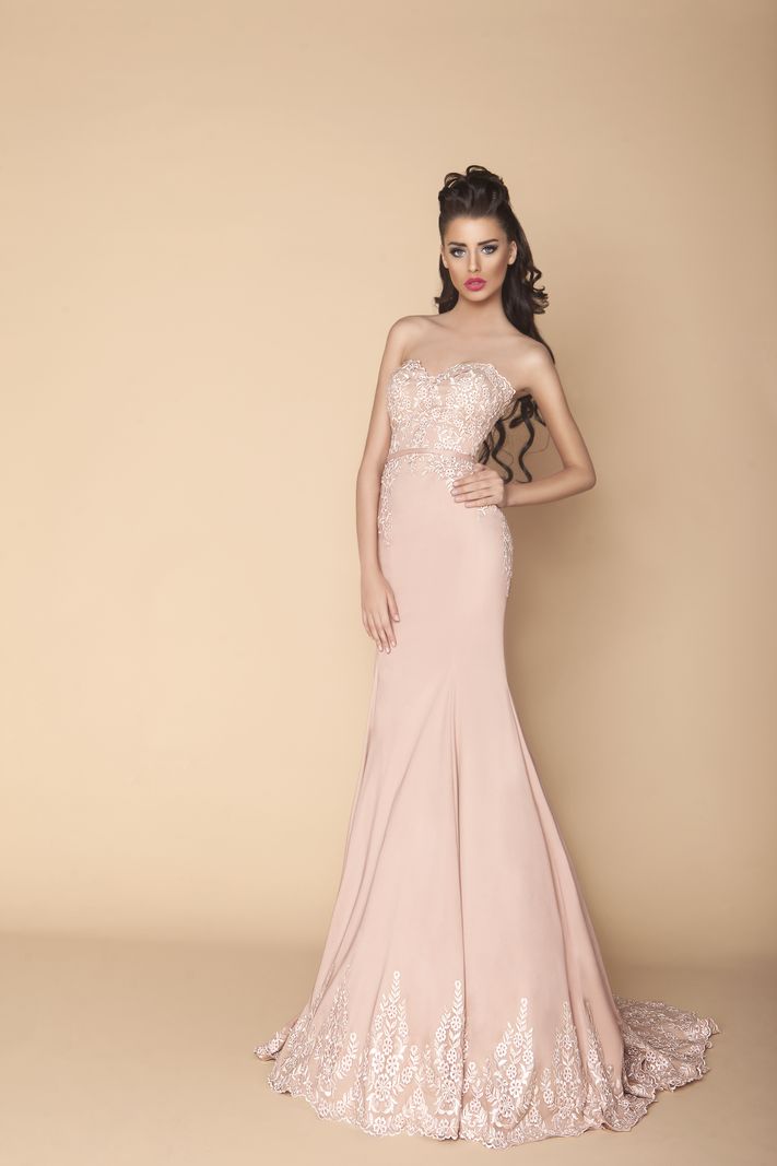 Evening dresses and gowns Short or long evening dresses Lebanon