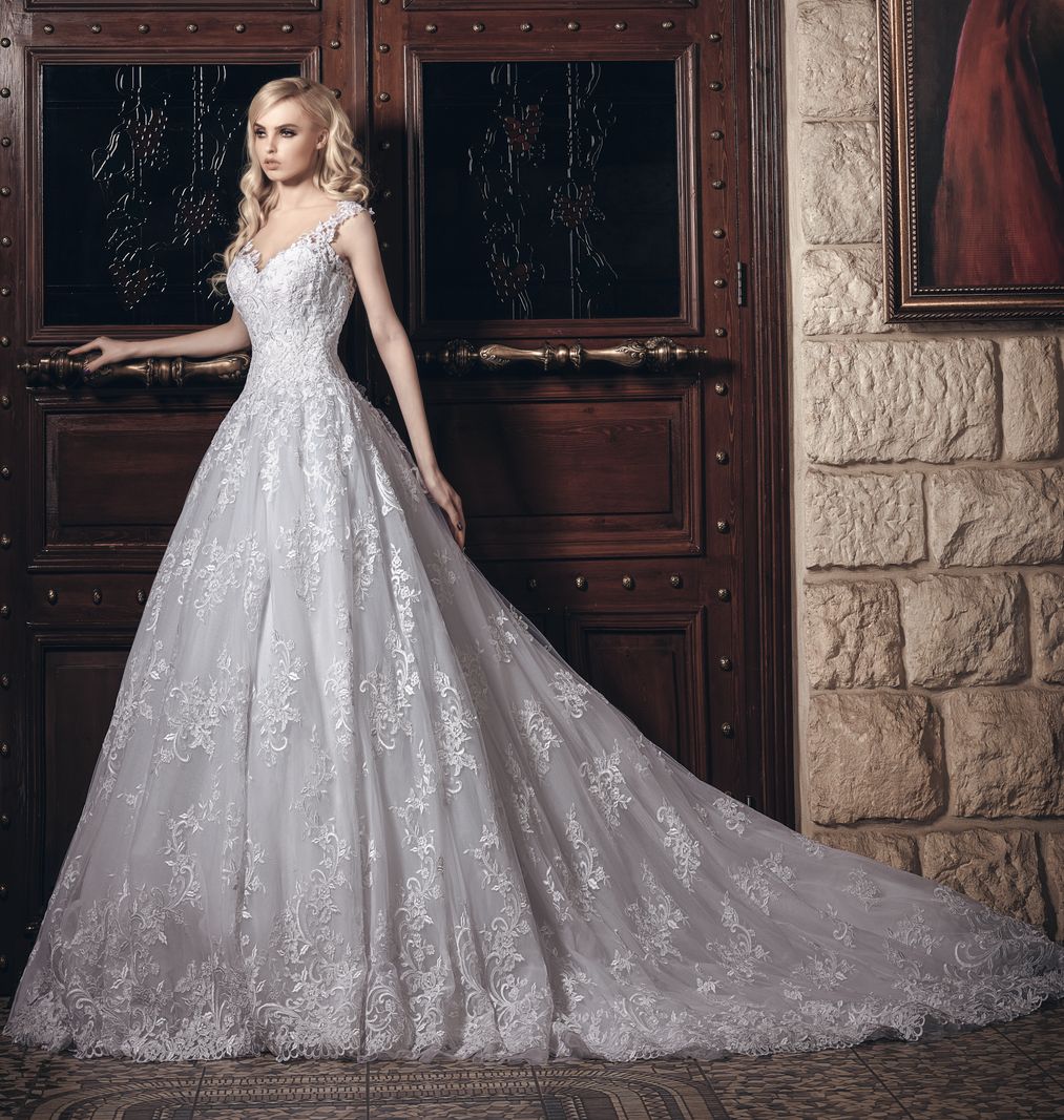 Wedding dresses I Bridal and bridesmaid gowns I Beirut - Lebanon